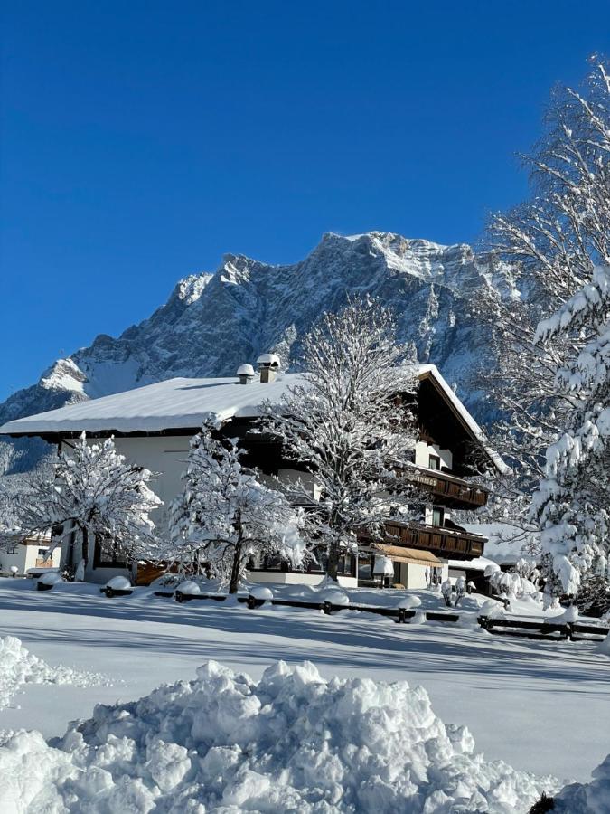 Ferienhaus Larinmos Lermoos Exterior photo